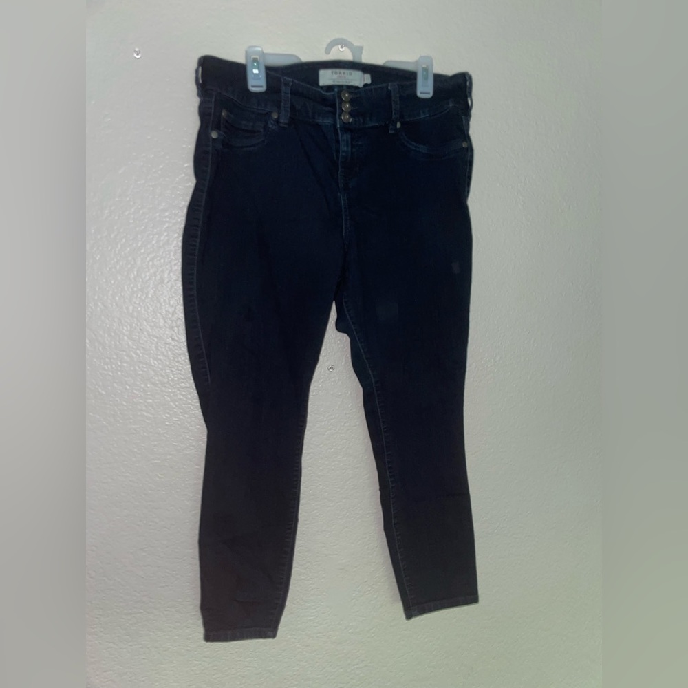 Torrid Dark Wash Jeans - size 18s